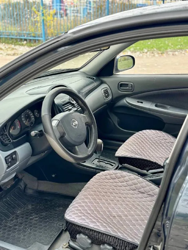 🇯🇵 nissan almera classic 💰цена: 550 000р 🏢город: мариуполь 📅год выпуска: 2006 🧾пробег: 239 612 км. ⚙️двигатель: 1.6 ⛽топливо: бензин ⚙️кпп: автомат 📞 телефон: +7-949-727-41-51 +7-989-263-55-56 +7-949-551-91-52 💾 описание: nissan almera classic — идеальный выбор для тех, кто ищет надёжный и практичный автомобиль. этот седан отличается элегантным дизайном и просторным салоном. ☑️ классический автомат. ☑️ три владельца, птс оригинал. ☑️ отличное состояние кузова, без коррозии, без дтп, несколько косметических подкрасов. ⛽️ гбо пропан евро-4 комплектация 👍 : кондиционер, гур, abs, птф, центральный замок, подогрев сидений, eva коврики, хорошая резина на литых дисках, полный электропакет. улица шевченко 269 🏦 возможна продажа в кредит по двум документам. - фотография - 9