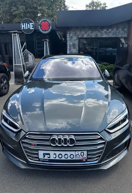 Продам audi s5 audi s5 ii (f5) sportback комплектация : -шестицилиндровый двигатель v6 3.0 354 л. с... - фотография