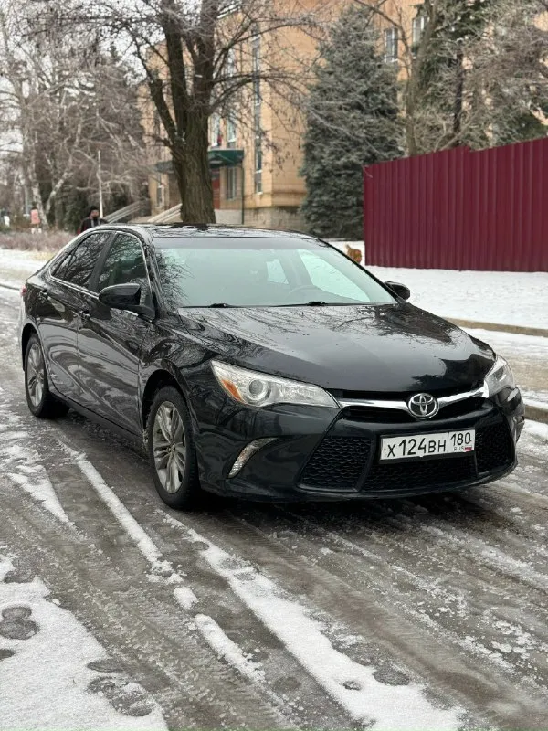 ❗️продам ❗️ ✅ toyota camry 2.5, коробка автомат. ✅мотор надежный работает без нареканий и посторонних шумов, коробка автомат переключает плавно без пинков, ходовая часть не гремит не стучит. хорошая комплектация «подрулевые лепестки, мульти руль, круиз контроль, стабилизация, абс, электронный привод сидений, кондиционер заправлен и рабочий» ✅юридически чистая, 1 хозяин, птс оригинал, на учете. 🎁 два комплекта резина, два комплекта ковриков. 💵цена: 1.600.000 торг. ☎️ +7 949 344 72-25 📞 звоните: +7(949)3447225 - фотография - 2