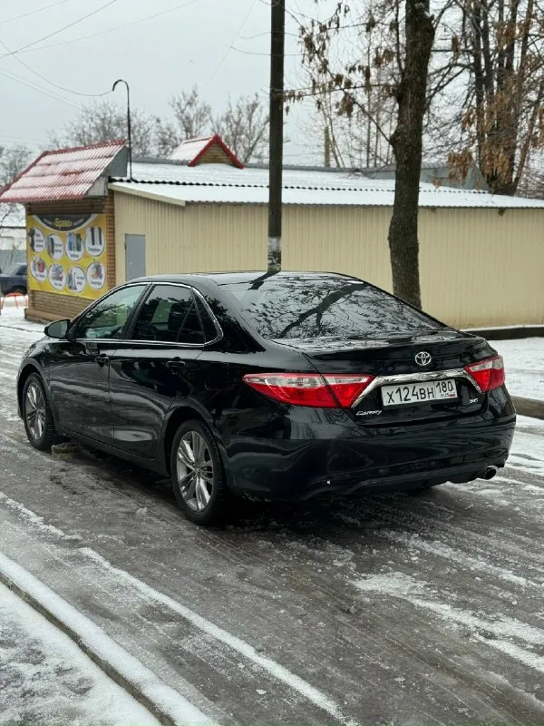 ❗️продам ❗️ ✅ toyota camry 2.5, коробка автомат. ✅мотор надежный работает без нареканий и посторонних шумов, коробка автомат переключает плавно без пинков, ходовая часть не гремит не стучит. хорошая комплектация «подрулевые лепестки, мульти руль, круиз контроль, стабилизация, абс, электронный привод сидений, кондиционер заправлен и рабочий» ✅юридически чистая, 1 хозяин, птс оригинал, на учете. 🎁 два комплекта резина, два комплекта ковриков. 💵цена: 1.600.000 торг. ☎️ +7 949 344 72-25 📞 звоните: +7(949)3447225 - фотография - 3