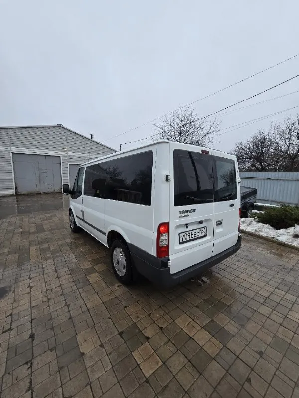 💶 цена:1.400000р торг 📮 город:комсомольское 🚘 марка / модель: ford transit 📅 год выпуска:2009 📊 пробег:235000км ⛽ двигатель (тип, объем, ): 2.2 🔧 тип кпп:механика 5ст 📝 описание:машина полностью в рабочем состоянии. без масложора. заводится в любой мороз без проблем. летом установлен кондиционер на крыше. автомобиль можно использовать как грузовой.2 комплекта колес на железных дисках. категория в 8+1.установлен монитор, камера заднего вида. цепь грм поменяна на 190т км, новая помпа, новый генератор. переоформление без проблем. один владелец в птс. ☎ телефон:+79496140558(телеграм) 📞 звоните: +7(949)6140558 - фотография - 8