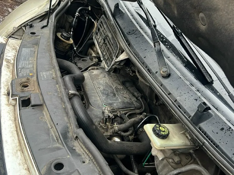 Продам opel vivaro 1,9t 2005 года. для своих лет авто в нормально состоянии. имеются жизненные коцки. из последнего, замена коробки+сцепление. новая передняя ходовая. пробег 489348 км по всем вопросам: +79493639942 📞 звоните: +7(949)3639942 - фотография - 9