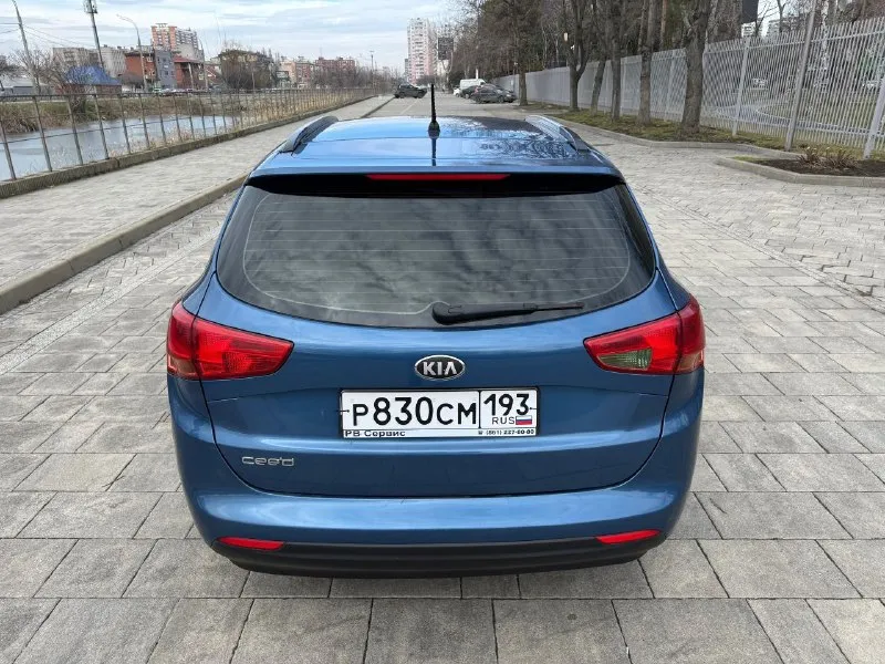 Продам kia ceed 2014 года
Объём- 1,6
Пробег- 214 800 км
Кузов- универсал
Кпп- автомат
4 Автоматических стеклоподъёмника
Подогрев передних сидений, руля
2-Х зонный климат контроль, круиз-контроль, подрулевые лепестки, электрорегулировка зеркал
Юридически чистая, без залогов и ограничений
Автомобиль находится в горловке
Цена- 960 000 рублей
Торг уместен
+79494372664 - фотография - 3