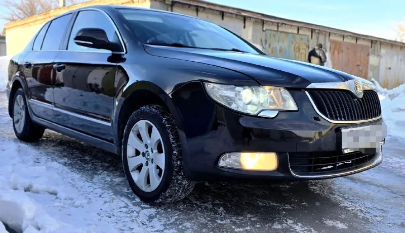 Продаю автомобиль skoda superb 2012 года в отличном состоянии для своих лет. первая регистрация с 20... - фотография