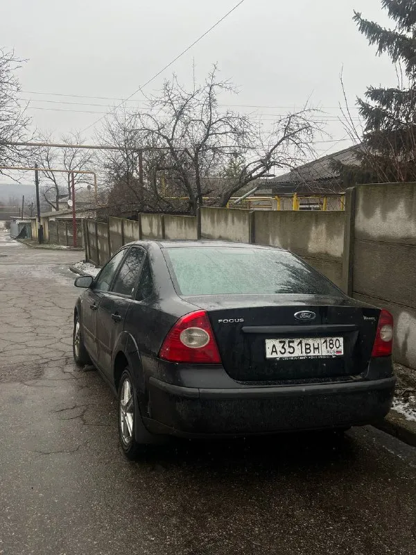 Ford focus 2, 2005, двигатель 2.0, механика, пробег 391000км масло всегда менял через каждые 7000-8000 км, заливал comma xtech, на пробеге 382000 км поменял сцепление, также недавно была замена рулевых тяг и наконечников больше деталей в лс расскажу все подробно в силу возраста есть кузовные моменты хочу за него 350 т. рублей, но к торгу готов находится в донецке в кировском районе, по запросу могу привезти в другое место телефон для связи: +79493482104 - также телеграм на этом номере - фотография - 2