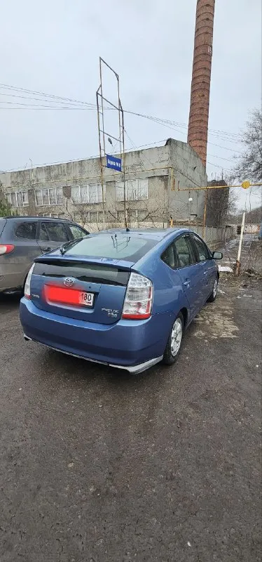 Продаётся toyota prius 2008 г. в. пробег 250 тыс км. климат контроль, камера заднего вида, безключевой доступ, зеркало с авто затемнением, музыка jbl и т. д. американка. 2 комплекта резины. учёт 180 регион. vin jtdkb20u687752953. по косметике: вмятина на капоте, по крыше полез лак. цена: 750000 руб. находится в донецке. +79493323676 📲 tg: павел 📞 звоните: +7(949)3323676 - фотография - 3