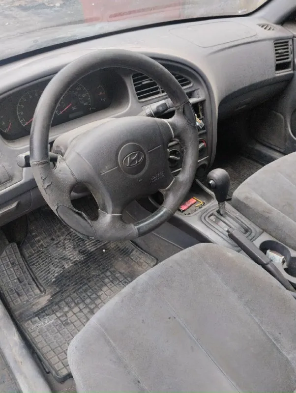 Продам hyundai элантра 2001г. 2.0л. р. ф. учет из документ птс стс движок коробка работают хорошо из минусов нужно менять сальник на колленвале сильно течет масло все остальные вопросы по телефону +79495322462 цена 100.000р. торг на месте 📞 звоните: +7(949)5322462 - фотография - 5