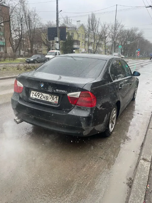 Продам бмв е90, 2007 г, 2.5 л, на полном ходу, по вложениям нужно заниматься ходовой цена 580 тр 89954362648 - фотография - 3