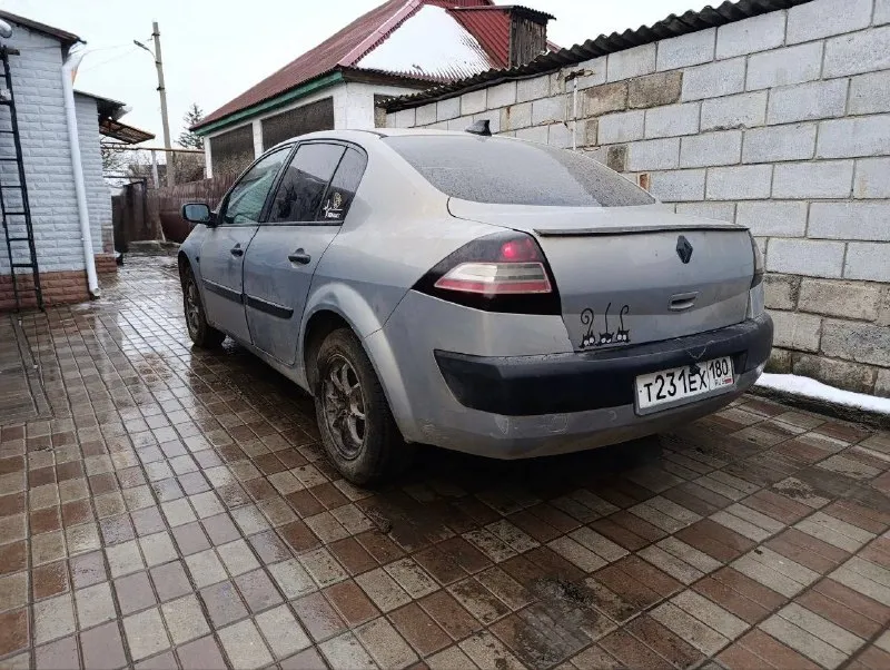 Автор: 🔥продам renault megane 2🔥 🔥🔥🔥цена 300 🔥🔥🔥 🔑 год выпуска - 2004; 🔖 пробег - 370 тыс. км. ; 🚀 двигатель - 1.6 л. бензин; 🚨 надежная коробка 5 ступка 🎁 достойная комплектация: ✅ abs, 4 стеклоподъёмника, доводчики стекл, климат контроль, led туманки, bi led линзы, андроид магнитола, камера заднего вида. 📄 полное переоформление автомобиля; 🙅 двигатель и кпп без нареканий ( есть пару нюансов, не критичных) донецк, петровский район 💸 цена 300 рублей возможен обмен на авто дороже 📱 +7 949-352-23-69 телеграм 📱 +7 949 0897267 миранда. . ???наш телеграм канал [ бесплатное размещение за репост??? правила сообщества [ мы в мах [ [ 📞 звоните: +7(949)3522369 - фотография - 2