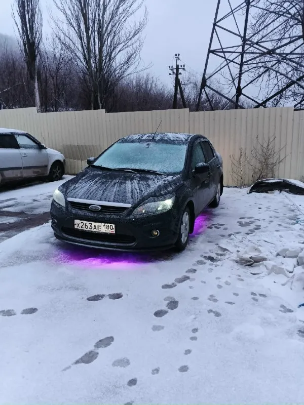 Автор: ford фокус2 ресайлинг. на учете на мне 2 года. 1.8 мкпп. 2008г. пробег 292500.зимний пакет обогревы лобового заднего стекла, зеркал, форсунок омывателя, передних сидений, датчик света, датчик дождя, автозапуск старлайн, масло не ест, коробка mtx75 от 2-ух литрового мотора(неубиваемая), ходовая без стуков, грюков, скрипов, музыка усилитель сабвуфер, летняя резина на литых дисках р16 новая, зима р15, осенью красился в круг кроме крыши. 650т. р торг у капота. горловка +79493652265.. !!!наш телеграм канал [ бесплатное размещение за репост!!! правила сообщества [ мы в мах [ [ 📞 звоните: +7(949)3652265 - фотография - 6