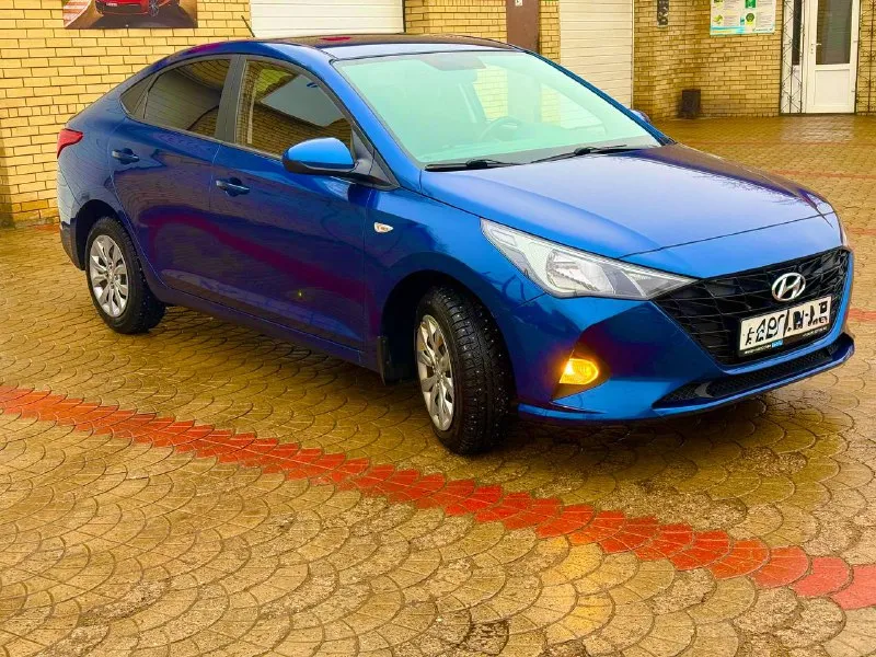 Солярис 2021, мотор 1.6, коробка автомат пробег 70000км авто в заводском окрасе и коробка работают без нареканий полный комплект ключей автомобиль с чистой и прозрачной автотекой цена 1690000₽ +79495966869 📲 tg: просто сеня 😂 📞 звоните: +7(949)5966869 - фотография - 4