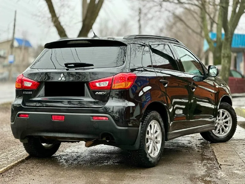 Mitsubishi asx год 2012 пробег 195.000 цена 1.150.000₽ коробка автомат мотор 1.8 бензин авто в достойном состоянии без каких либо вложений комплектация мульти руль под рулевые лепестки круиз-контроль кондиционер регулировка зеркал подогрев зеркал подогрев сидений электропакет r’16 на литье мотор тянет хорошо масла фильтра заменены коробка переключает в штатном режиме ходовая в идеале пороги дно в идеале авто без дтп и подводных камней езжу каждый день с удовольствием отвечу на все ваши вопросы по телефону осмотр г. донецк цена 1.150.000 +79494660728 📞 звоните: +7(949)4660728 - фотография - 2