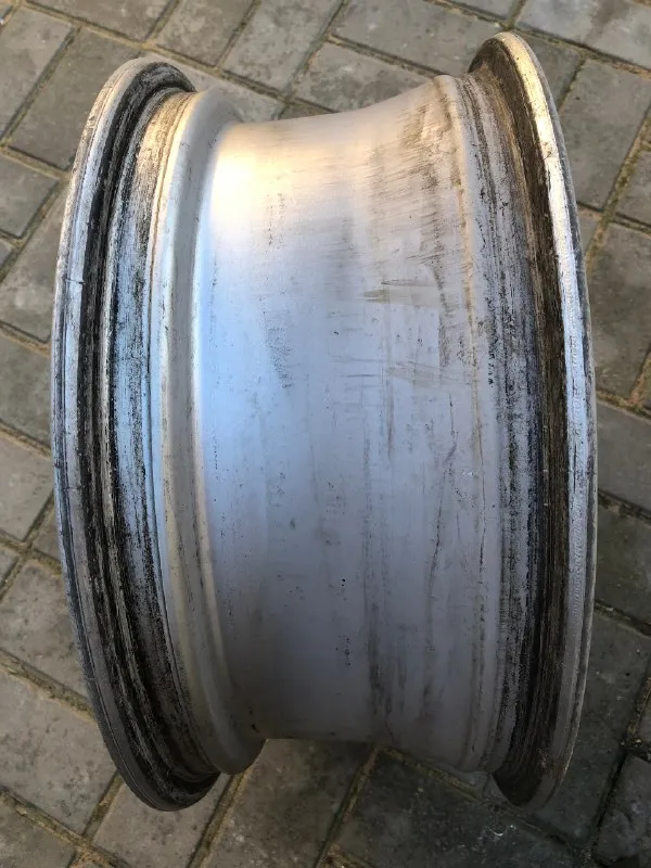 Продам комплект оригинальных дисков 17-го диаметра на автомобиль nissan. разболтовка 17х7,5х114,3. d 67,1. вылет 47. не битые, не вареные, не гнутые. 23000р. тел. +79490287893 миранда. тг +79493365493 📞 звоните: +7(949)0287893 - фотография - 2