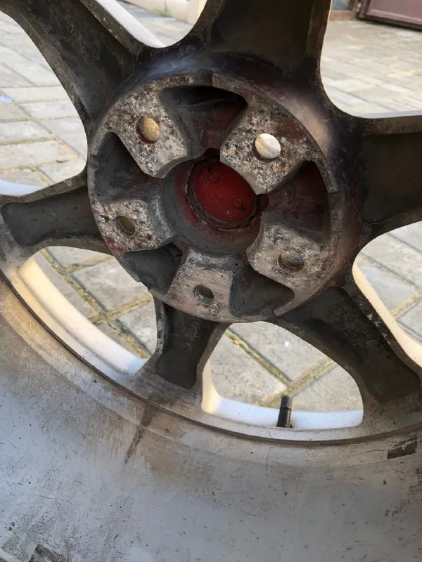 Продам комплект оригинальных дисков 17-го диаметра на автомобиль nissan. разболтовка 17х7,5х114,3. d 67,1. вылет 47. не битые, не вареные, не гнутые. 23000р. тел. +79490287893 миранда. тг +79493365493 📞 звоните: +7(949)0287893 - фотография - 4