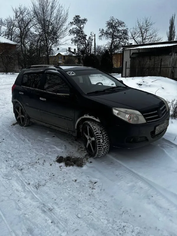 Продам geely mk cross 2012 года выпуска - двигатель 1.5 л. - передний привод - механика 5 ступка - э... - фотография