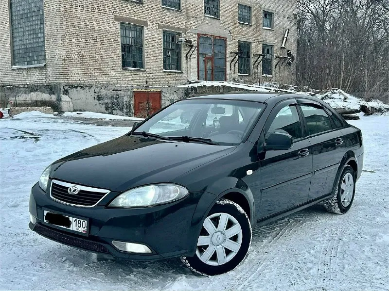Продам личный автомобиль 2015 года выпуска с пробегом 113.000 тысяч кузов родном окрасе вложений не требует расходники все заменены три тысячи назад техническое состояние идеальное мотор масло не расходует так как пробег родной!!! салон в очень хорошем состоянии андроид магнитола с carplay и многое другое два комплекта колес кузов оцинкован рыжиков нет абсолютно!!! я хозяин по птс !!! продажа с переоформлением! цена 645.000 тысяч рублей торг уместен ☎️ +7-949-391-97-22 телеграмм так же по номеру. 📞 звоните: +7(949)3919722 - фотография - 1