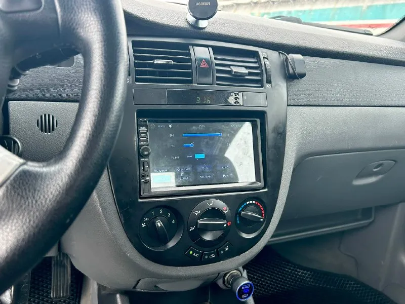 Продам личный автомобиль 2015 года выпуска с пробегом 113.000 тысяч кузов родном окрасе вложений не требует расходники все заменены три тысячи назад техническое состояние идеальное мотор масло не расходует так как пробег родной!!! салон в очень хорошем состоянии андроид магнитола с carplay и многое другое два комплекта колес кузов оцинкован рыжиков нет абсолютно!!! я хозяин по птс !!! продажа с переоформлением! цена 645.000 тысяч рублей торг уместен ☎️ +7-949-391-97-22 телеграмм так же по номеру. 📞 звоните: +7(949)3919722 - фотография - 9