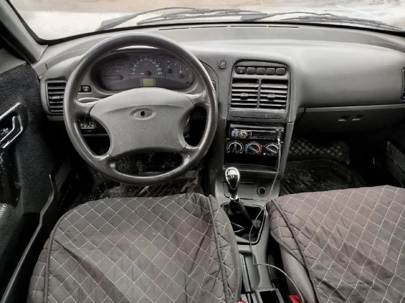 Ваз 2110 богдан 2012 г цена: 225.000₽ + торг‼️ 1.5 8 клапанный, пробег 260.000 +, 2 эсп, евротарпеда, неплохая музыка, новая зимняя резина, подогрев заднего стекла, печка ташкент, симпатичные клюшки. автомобиль в хорошем состоянии, по кузову есть небольшие возрастные моментики. дно, пороги, лажндероны, стаканы - все в отличном состоянии ✅ юридически чистейший автомобиль: без штрафов и запретов ✅ за информацией в лс или по номеру. могу помочь с доставкой. +79494814752 осмотр город (кировское) 📞 звоните: +7(949)4814752 - фотография - 6