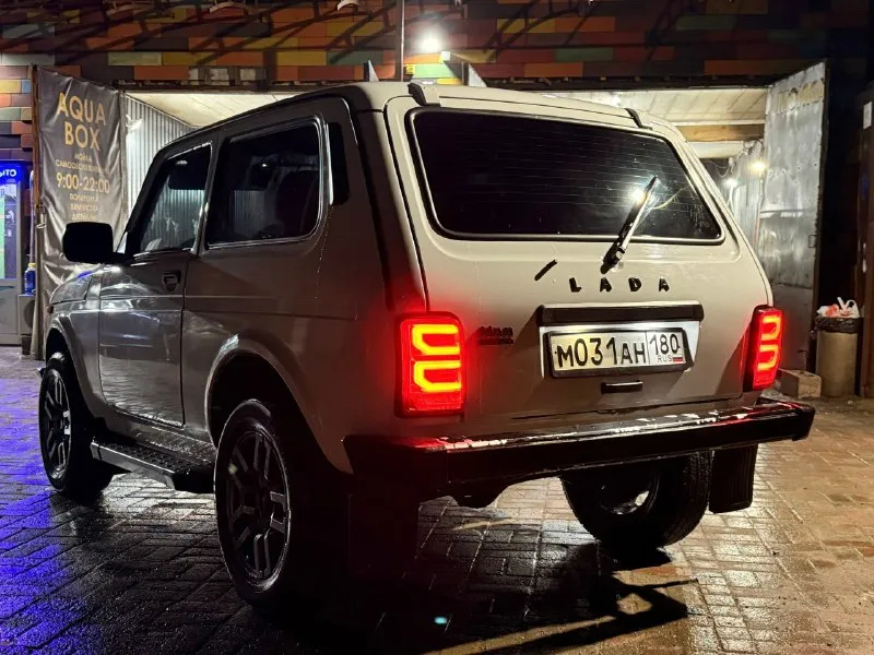 Продам, город донецк. niva legend 2023 года, пробег 27500 км. состояние хорошее, обслужена, вложений не требует. новая резина, новые титаны, замена всех жидкостей, обработана, хорошая музыка. цена 870 000 руб. торг +79493005952 📞 звоните: +7(949)3005952 - фотография - 2