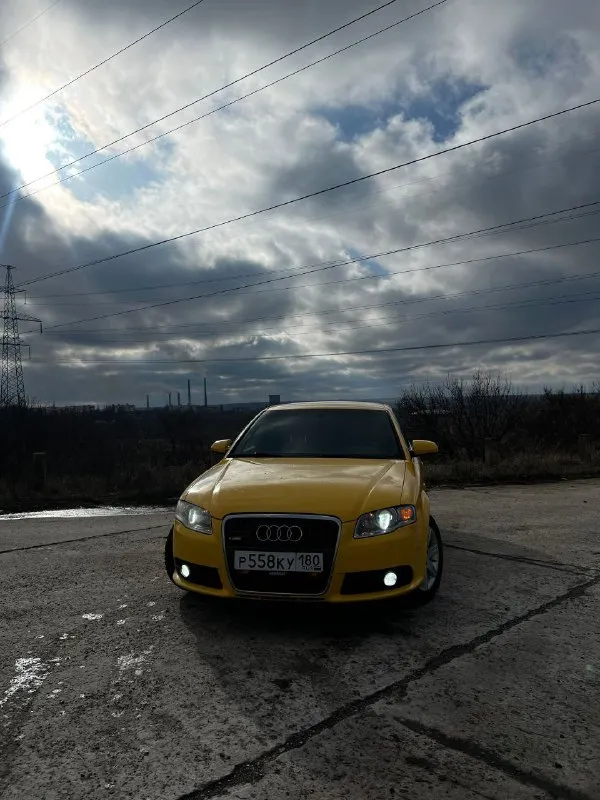 Идеальное состояние, собственник цвет audi exclusive 2.0т quattro, классический автомат s-line, черный потолок, сидения из комбинированной кожи с алькантарой, музыка хармон кардон, желтая строчка на сидениях, подогрев сидений, даухзонный климат контроль, парктронники автосвет, авто дождь, адаптивные фары, авто затемнение зеркала заднего вида, провождение домой, дхо. недавние работы : переборка гбц, замена грм, фазорегулятора, обслуживание форсунок, замена цепи фазорегулятора и натяжителя, замена всех передних рычагов, замена масла в моторе, торсене, обслуживание тормозной системы, замена всех передних рычагов! без рыжиков и прочего, резина мишлен, второй сезон, по запросу скину еще фото и видео 1.090.000₽ хороший торг +79493287641 📞 звоните: +7(949)3287641 - фотография - 2