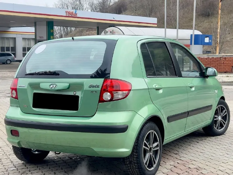 Донецк! продам hyundai gets 2004 г/в объем 1.4 кпп чистый автомат в отличном состоянии как внешне так и технически без каких либо вложений! двигатель шепчет коробка на отлично салон в идеальном состоянии кузов как на фото без ржавчины царапин и всяких дефектов максимальная комплектация кондиционер (обслужен ) четыре стеклоподъемника электро зеркала гидро усилитель руля и т. д тех осмотр на руках цена 490.000 тыс рублей возможен обмен тел +79497424524 📞 звоните: +7(949)7424524 - фотография - 3