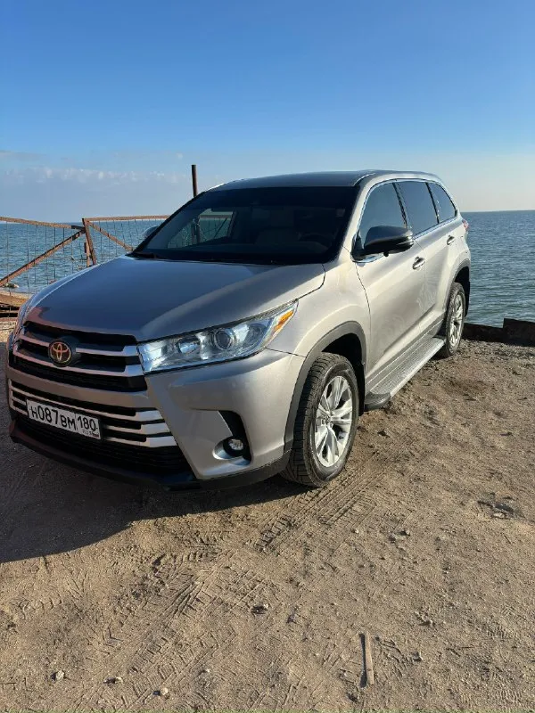 Toyota highlander год выпуска: 04/2018 пробег: 79000 км мощность, л. с. : 249 объем двигателя: 3.5 л... - фотография