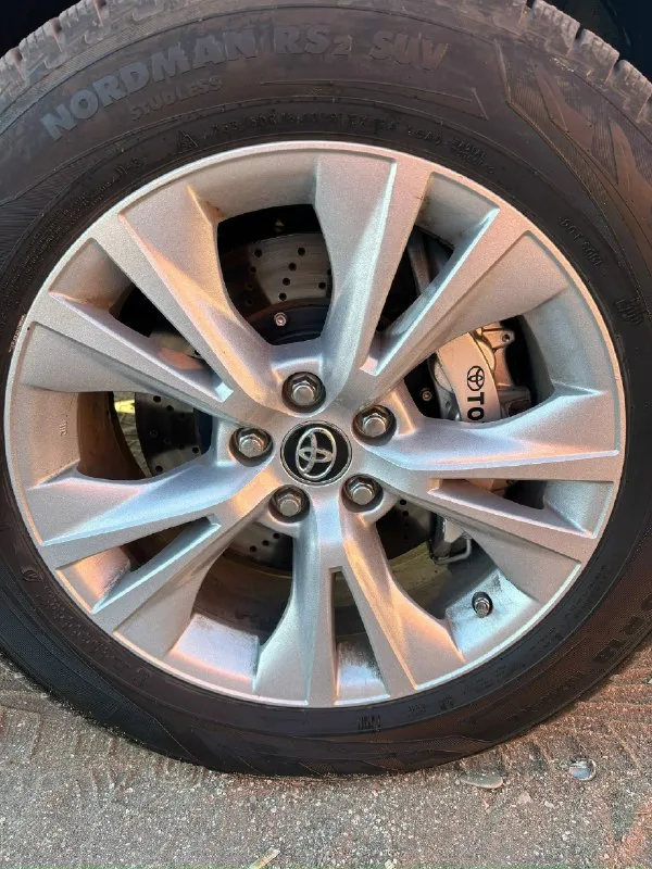 Toyota highlander год выпуска: 04/2018 пробег: 79000 км мощность, л. с. : 249 объем двигателя: 3.5 л. коробка передач: автомат 8 ст автомобиль полностью обслужен, в собственности более 2 лет. авто из америки соответственно есть крашеные детали. цена: 3 800 000₽ торг при встрече :+79493051410 📞 звоните: +7(949)3051410 - фотография - 8