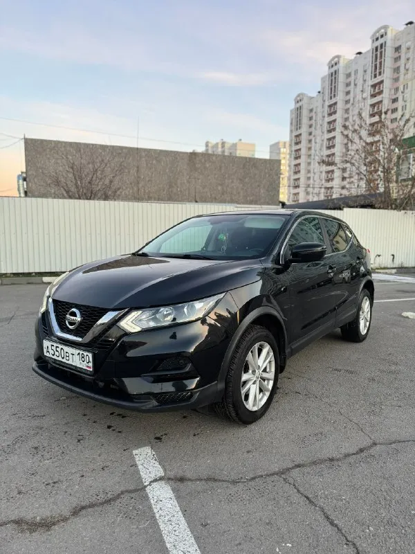 Продаю nissan qashqai 2020 года выпуска. цвет автомобиля - чёрный, пробег - 48 000 километров. в птс... - фотография