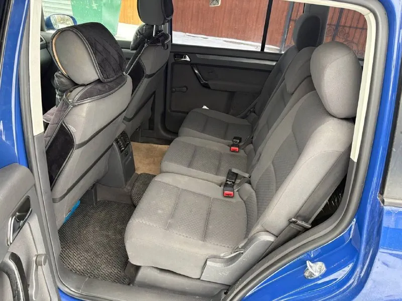 Продам volkswagen туран 2004г. в.,1,6 mpi, на механике, 7 мест, пробег 340000 км. , новый аккумулятор, новый радиатор и компрессор кондиционера, заменены фильтра масло, 750000 р. т. +7(949)337-07-27 т. +7(949)328-92-28 📲 tg: @avalkevich 📞 звоните: +7(949)3370727 - фотография - 6