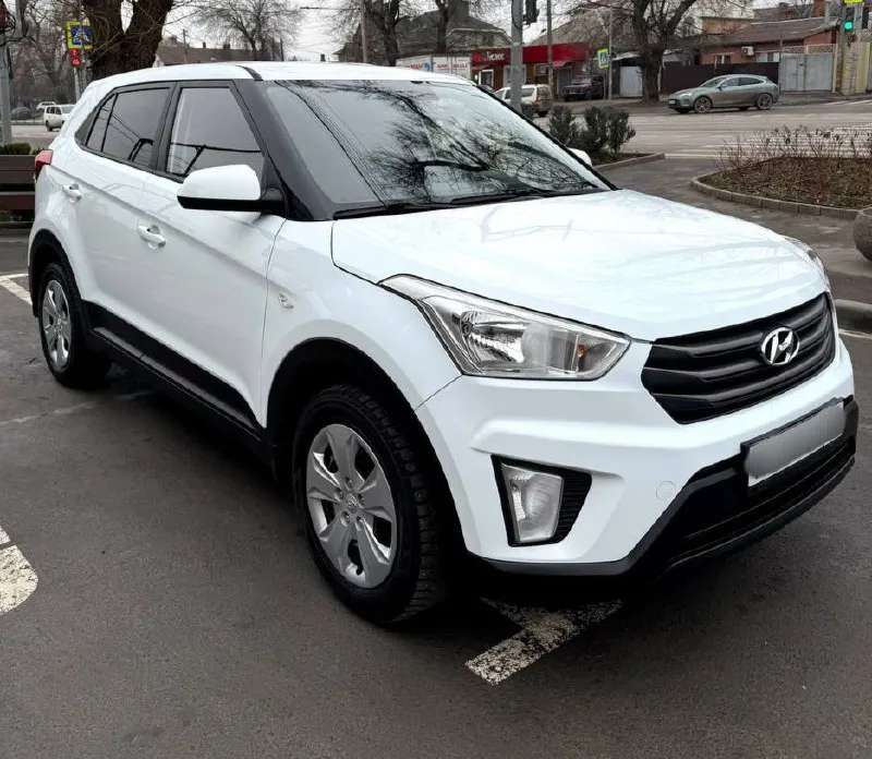 Продам hyundai creta, 2016г(декабрь), автомат, 160т. км. двигатель 1.6. бензин. без дтп. все стекла родные включая лобовое. авто обслуживался только на специалезированном сервисе. вложений не требует никаких. надёжный двигатель работает отлично. не дымит, масло не ест совсем. динамика хорошая, расход по трассе 6л, по городу 8,5л. коробка автомат работает без пинков, переключает плавно. ходовая обслужена. зимняя резина. вложений абсолютно не каких не требует!!! салон чистый, ухоженный, без царапин. комплектация: помощь спуска/подъема с горы, подогрев сидений, подогрев зеркал зоны дворников, мультируль, сенсорная мультимедия, камера заднего вида, парктроники и т. д. цена 1.480р. +79493942013 📲 tg: сергей 📞 звоните: +7(949)3942013 - фотография - 4