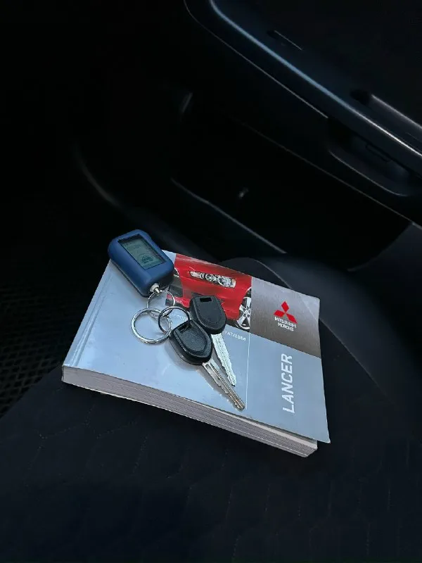 Продам: mitsubishi lancer x топливо: бензин / газ год выпуска: 2007 (японская сборка) тип кпп: автомат (не вариатор - как у 1.8л - 2.0л❗) ✅ пробег : 250.000 км - автомобиль в хорошем состоянии, надежный, экономичный, недорогой в обслуживании. гаражное хранение. масло, фильтра, свечи, антифриз, диски, колодки - заменены. ✅ кузов: варить и красить - не нужно. - двигатель 1.5л : цепной, работает отлично, масло не расходует❗ ✅ комплектация: - кондиционер (работает) - подогрев сидений. - сигнализация (star-line с автозапуском) - дорогая музыка. - мультимедиа: навигация, камера зад. вида, bluetooth, usb. - 2 комплекта ключей - 2 комплекта колес ✅ документы: - я собственник, продажа только с переоформлением в мрео❗ 📍осмотр в г. донецк, калининский р-н. цена: 749.999 руб - обмен не интересует, торг возможен у автомобиля. звоните: +7 (949) 086-28-34 📞 звоните: +7(949)0862834 - фотография - 9