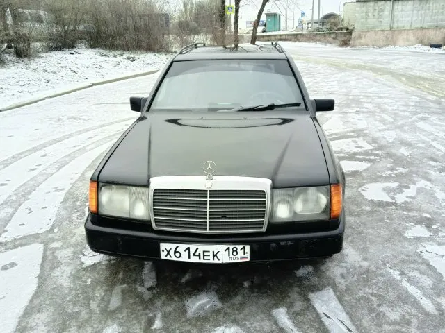 Продается легендарный дедушка 1989г. в. 3.0л в хорошем состоянии. не дымит, работает тихо без стуков, шумов. с кпп все отлично без хрустов и воев все передачи, включаются мягко. авто на ходу. с документами проблем нет, все кристально чисто. по кузову есть возрастные недочеты куда нужно приложить руки. дно целое, ржа на арках. электрика работает вся. компрессия везде одинаковая по 11 во всех 6 цилиндрах. цена 200 000₽ торг на бензин. +79591460376 📞 звоните: +7(959)1460376 - фотография - 2