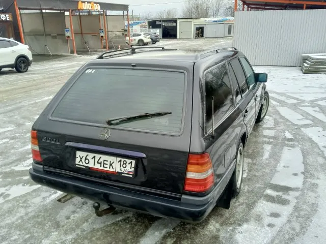 Продается легендарный дедушка 1989г. в. 3.0л в хорошем состоянии. не дымит, работает тихо без стуков, шумов. с кпп все отлично без хрустов и воев все передачи, включаются мягко. авто на ходу. с документами проблем нет, все кристально чисто. по кузову есть возрастные недочеты куда нужно приложить руки. дно целое, ржа на арках. электрика работает вся. компрессия везде одинаковая по 11 во всех 6 цилиндрах. цена 200 000₽ торг на бензин. +79591460376 📞 звоните: +7(959)1460376 - фотография - 4