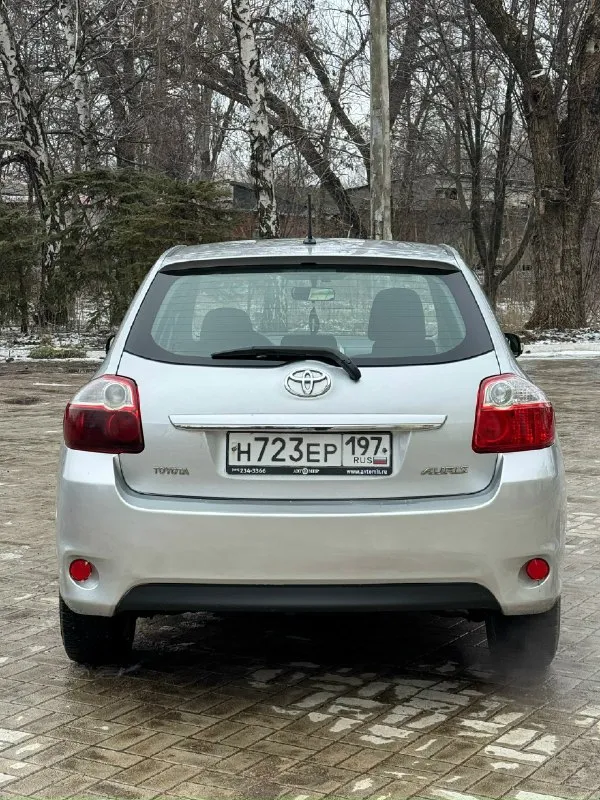 Toyota auris 1.6 автомат цена 810💰тыс. руб торг после осмотра авто. (кредит, обмен) 2010 год выпуска, состояние для своих лет отличное. пробег 279 тысячи, родной. по электрике все работает, никуда лезть не надо. по двигателю нареканий нет, масло не берет, не дымит, не троит. коробка работает как с завода, без пинков, буксов и тд. и еще не мало важно коробка автомат стоит завод не переделка с робота, как это многие делают!!! делать ничего по машине не надо, сел и поехал. переоформление в мрэо без проблем, с моим присутствием. г. макеевка, связь +79493219323 +79494094295 📞 звоните: +7(949)3219323 - фотография - 5