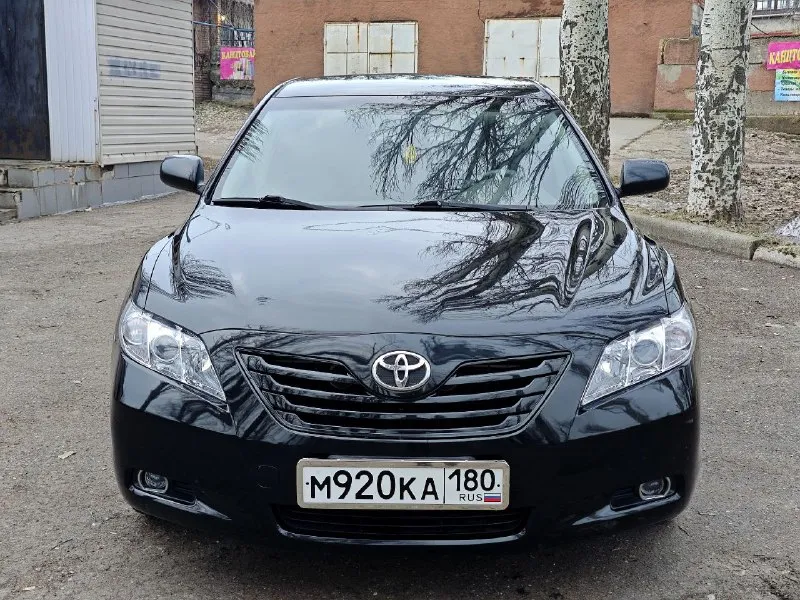 Продам toyota camry 40 2008г 2.4 автомат (aisin). родной пробег 192000км. один владелец! без дтп! полностью в родном окрасе! автомобиль обслужен и готов к любым проверкам. отличное состояние. два ключа, два комплекта колес. цена 1 100 000₽. тел. +79493054107 - фотография - 3