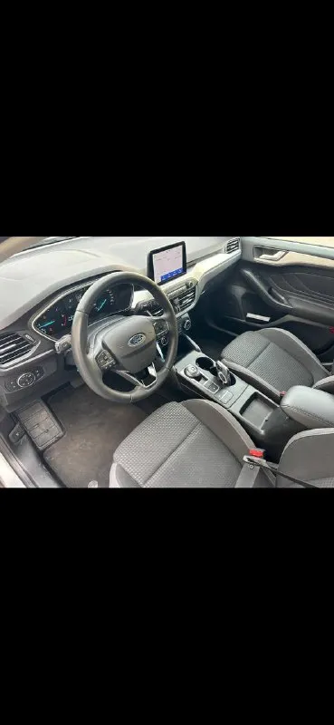 Ford фокус 2020 год выпуска. двигатель 1.5, 120 л. с. надежный 8-ступенчатый полноценный автомат (gm) технически идеален. в родном окрасе. салон чистый не для курящих. все работает. адаптивный круиз, удержание в на полосе. без пробега по рф. автомобиль растоможен, купивший будет первым собственником в🇷🇺. цена 1 750 000 ₽. тел. +79497091912 📲 tg: илья 📞 звоните: +7(949)7091912 - фотография - 5