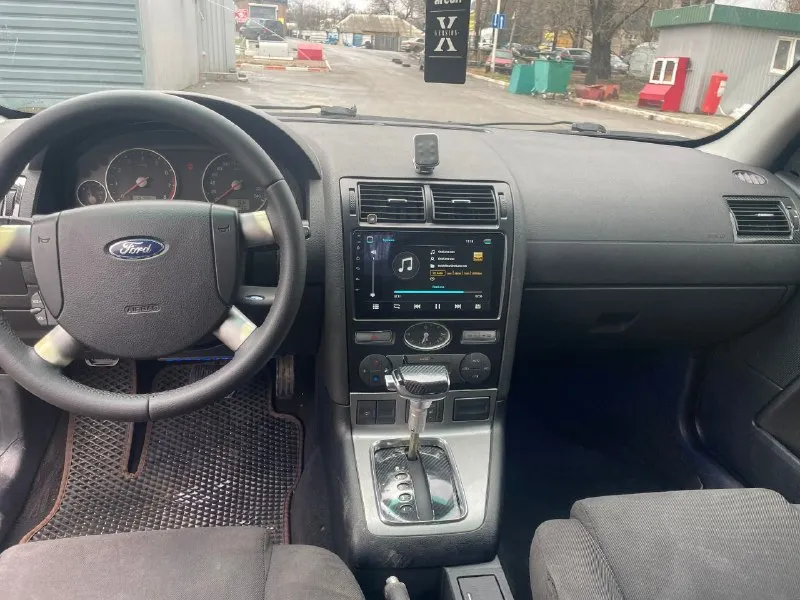 Продам надежный автомобиль проверенный временем ford mondeo 2003 года выпуска. 2.0 бензин самый надежный мотор, коробка автомат работает без пинков и рывков !!! автомобиль в хорошем состоянии как по технике и по косметике ! по кузову все целое ! комплектация: гур, климат контроль, 4 стеклоподъемника, подогрев сидений, электропривод сидений, обогрев переднего и заднего стекла, электрозеркала, установлена хорошая android магнитола. авто с полным переоформлением в мрэо. цена 440 тыс. руб. хороший торг у капота автомобиля !!! номер телефона +79497037448 +79497037448 осмотр г. макеевка. 📞 звоните: +7(949)7037448 - фотография - 6