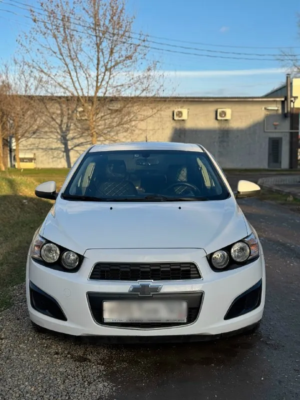 Продам chevrolet aveo т300 год выпуска: 2013 объем: 1,6 бензин, механика. пробег: 150 тыс. км. ✅ пол... - фотография