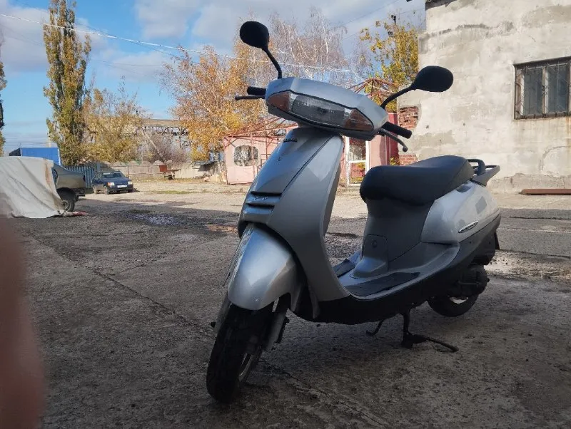Автор: магазин-мастерская "1мото" в наличии мопеды из японии. без пробега по рф. все в отличном состоянии, обслужены и подготовлены к сезону. успейте купить технику по старым ценам!!! honda dio af-34 honda dio af-35 honda dio af-57 (4тактный, водяное охлаждение) honda lead af-48 yamaha jog sa-36 (инжектор, 4тактный, водяное охлаждение) honda dio af-68 (инжектор, 4т. двигатель, воздушное охлаждение) yamaha gear (инжектор, 4тактный, водяное охлаждение) honda giorno (инжектор, 4тактный, водяное охлаждение) honda tact af-79(инжектор, 4тактный, водяное охлаждение) больше моделей на стене профиля. в наличии есть электросамокаты, пит-байки, мотоциклы по доступным ценам. запчасти, комплектующие, экипировка. находимся в новом свете. ул. энергетическая 25 (территория магазина мастер) +79495030039 либо в л. с. .. !!!наш телеграм канал [ бесплатное размещение за репост!!! правила сообщества [ мы в мах [ [ 📞 звоните: +7(949)5030039 - фотография - 3