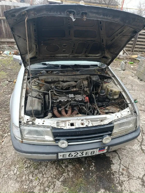 Opel вектра 2.0 на ходу под разбор или как донор без акб и калес 25000рублей +79493725455 📞 звоните:... - фотография