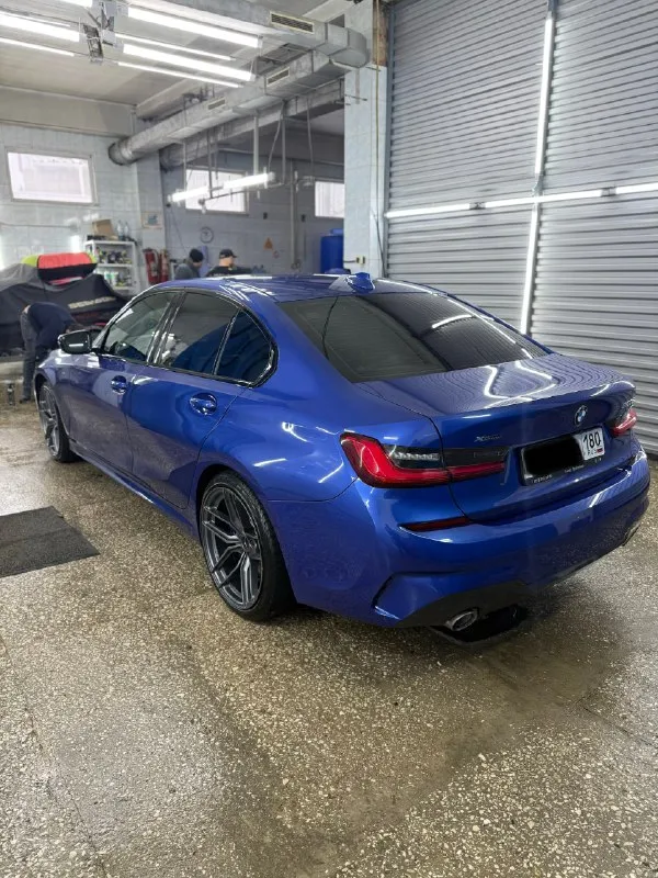 Bmw 3 g20 2020 года ✅цена 2.720000 руб ✅ м-pack полный привод x-drive мотор b48 дизель, очень надежный 190 лс, расход топлива 7л город автомобиль полностью обслужен, масла фильтра поменяны, нареканий по коробке и мотору нет. 1 косметический окрас пробег трасса 229.000 км по состоянию авто максимум на 150к цена ниже рынка юридически чистая, оформлена на меня номер для связи +79494661298 telegram 🔷 📞 🇷🇺 звоните: +79494661298 - фотография - 2