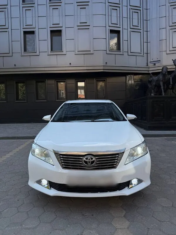 Toyota camry v50 | 2014 год 2.0 автомат | пробег - 145.000 км. авто в отличном состоянии - как технически, так и внешне. вложений не требует. юридически чист, в такси не использовался. салон в чехлах, все то вовремя, масло и расходники менялись по регламенту. цена - 1.290.000₽ машина находится в донецке. телефон: +7(949)100-49-45 📞 звоните: +7(949)1004945 - фотография - 3