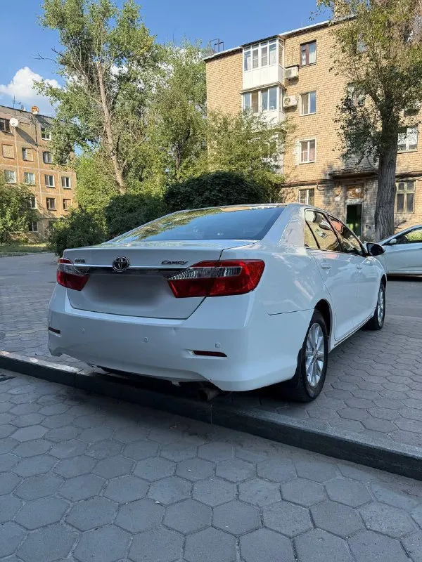 Toyota camry v50 | 2014 год 2.0 автомат | пробег - 145.000 км. авто в отличном состоянии - как технически, так и внешне. вложений не требует. юридически чист, в такси не использовался. салон в чехлах, все то вовремя, масло и расходники менялись по регламенту. цена - 1.290.000₽ машина находится в донецке. телефон: +7(949)100-49-45 📞 звоните: +7(949)1004945 - фотография - 5