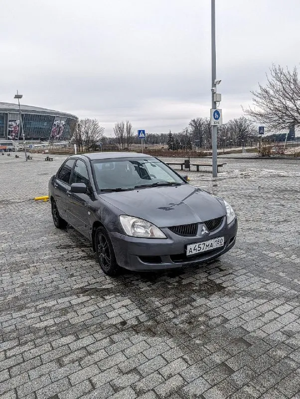Mitsubishi lancer ix, 2005г. , 1,6л. цена: 345000р. торг ✅я собственник (оформлена на меня) ✅японская сборка, двигатель простейших и надёжный 4g18, 1,6л. бензин (218т. км. ), коробка механика. ✅комплектация: 4эсп, гур, электрорегулировка+подогрев зеркал, подогрев передних сидений, кондиционер, airbag водитель+ пассажир и т. д. ✅состояние: двигатель обслужен (не дымит, не троит, обороты не плавают), ходовка перебирались год назад (стойки пер, сайлентблоки, наконечники) в хорошем состоянии, коробка- без проблем. по кузову: арки, крылья, стаканы, пороги, лонжероны, дно - всё на месте, ничего не варилось. выглядит очень неплохо. ❗по запросу отправляю видео обзор❗ зимняя резина nokian 2025г. , также есть летняя резина (по договоренности). все интересующие вопросы при встрече или по телефону +79496415133 донецк, калининский район - фотография - 2