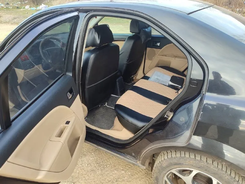 Продаже имеется ford mondeo 3, 2003 года выпуска, мотор 2.5 6 цилиндровый 170 л. с, автоматическая к... - фотография