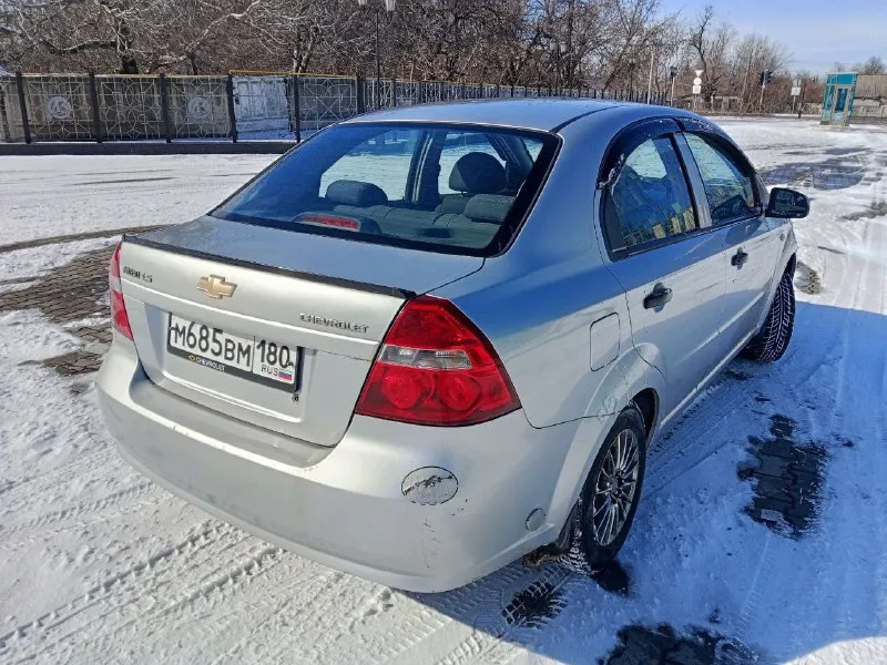 Цена: 550.000 продам chevrolet aveo ( chevrolet авео) год: 2010 мотор: 1.5 пробег : 164 тыс. км. газ евро 4 (вписан), гур, кондиционер, регулировка зеркал, передние электростеклоподьемники. по факту 2 владельца за всю жизнь. машина местная, не пригон. новая резина зима+r15 лето на титанах в комплекте. диагностическая карта готова. по кузову без дыр, дно и пороги целые! стс/птс - оригинал. любое переоформление. г. донецк звоните в любое время +79493152926 +79497969353 📞 звоните: +7(949)3152926 - фотография - 6