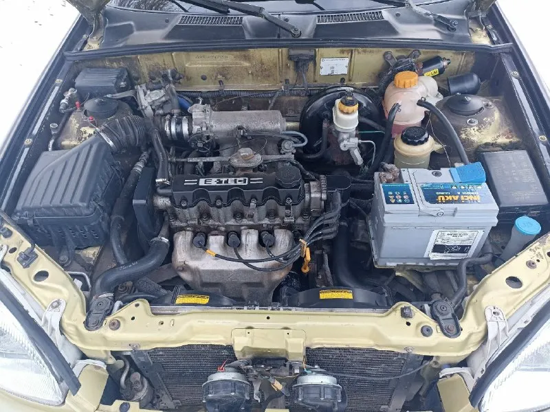 Ланос 2006 год по техническим хорошо по кузову видно на фото ноги не выпадают газ бензин кондиционер эсп гур печка обогрев заднего стекла цз всё работает резина новая музыка простенькая я хозяин донецк цена 200 р торг уместен +79494205072 📞 звоните: +7(949)4205072 - фотография - 7