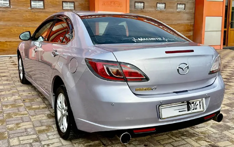 Mazda 6 2009 год 1.8 механика бензин-газ 187 пробег +7949-840-60-88 +79895528230 телеграм на этом номере есть в продаже mazda 6 в отличном ухоженном состоянии! без гнили и ржавчины! рыжиков нету, были пару косметических подкрасов незначительных без дтп! двигатель в идеальном состоянии работает отлично без посторонних шумов и масложора, ходовая мячик в отличном состоянии ведет себя безупречно, коробка механика надежная без нареканий, по электрике все исправно все работает ошибок не каких нету! установлено газовое оборудование евро 4 таблетка зарегистрировано, расход радует на 1000 рублей хватает на 450 км, установлен планшет, комплектация полная! сигнализация с автозапуском, резина зимняя хорошая, автомобиль местный ростовский юридически кристально чистая любое оформление могу присутствовать в гибдд, срочно все вопросы по телефону звонить в любое время цена 720 000 тыс руб 📞 звоните: +7(949)8406088 - фотография - 4