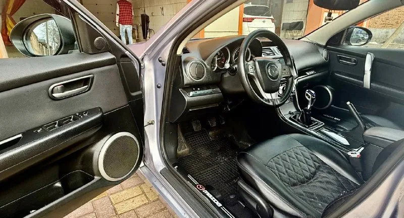 Mazda 6 2009 год 1.8 механика бензин-газ 187 пробег +7949-840-60-88 +79895528230 телеграм на этом номере есть в продаже mazda 6 в отличном ухоженном состоянии! без гнили и ржавчины! рыжиков нету, были пару косметических подкрасов незначительных без дтп! двигатель в идеальном состоянии работает отлично без посторонних шумов и масложора, ходовая мячик в отличном состоянии ведет себя безупречно, коробка механика надежная без нареканий, по электрике все исправно все работает ошибок не каких нету! установлено газовое оборудование евро 4 таблетка зарегистрировано, расход радует на 1000 рублей хватает на 450 км, установлен планшет, комплектация полная! сигнализация с автозапуском, резина зимняя хорошая, автомобиль местный ростовский юридически кристально чистая любое оформление могу присутствовать в гибдд, срочно все вопросы по телефону звонить в любое время цена 720 000 тыс руб 📞 звоните: +7(949)8406088 - фотография - 6