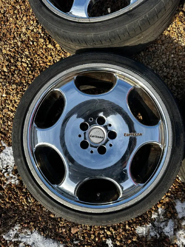 Продам кованные диски carlsson 8.50jx19h2 et40 5x112 диски сделаны в германии, стояли на мерседесе clk320, отдаю с резиной, состояние на фото. г. донецк цена- 70 000₽ (новые 150 000₽) +79044442252 - фотография - 3